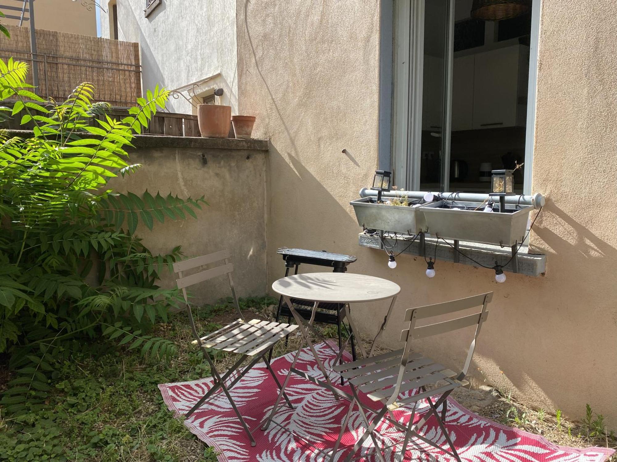Le Creuset Lyonnais, Bnbconciergerie Bagian luar foto
